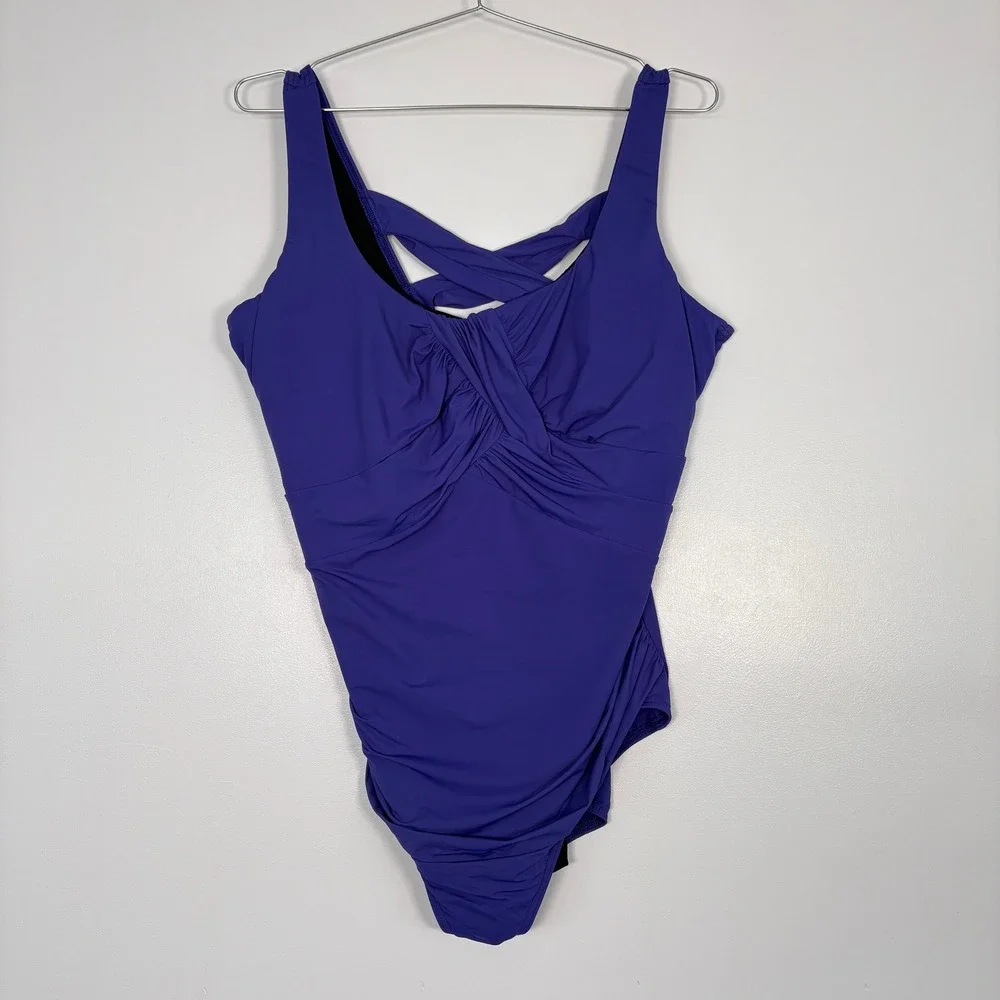 Lands' End Women Swimsuit 24W Purple One Piece Twist‎ Front Ruched 477718 Beach